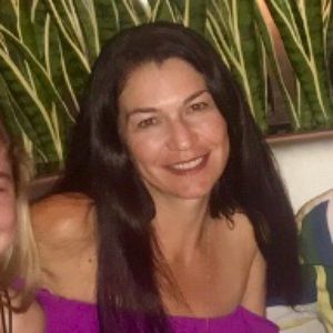 Meet your Posher, Deette